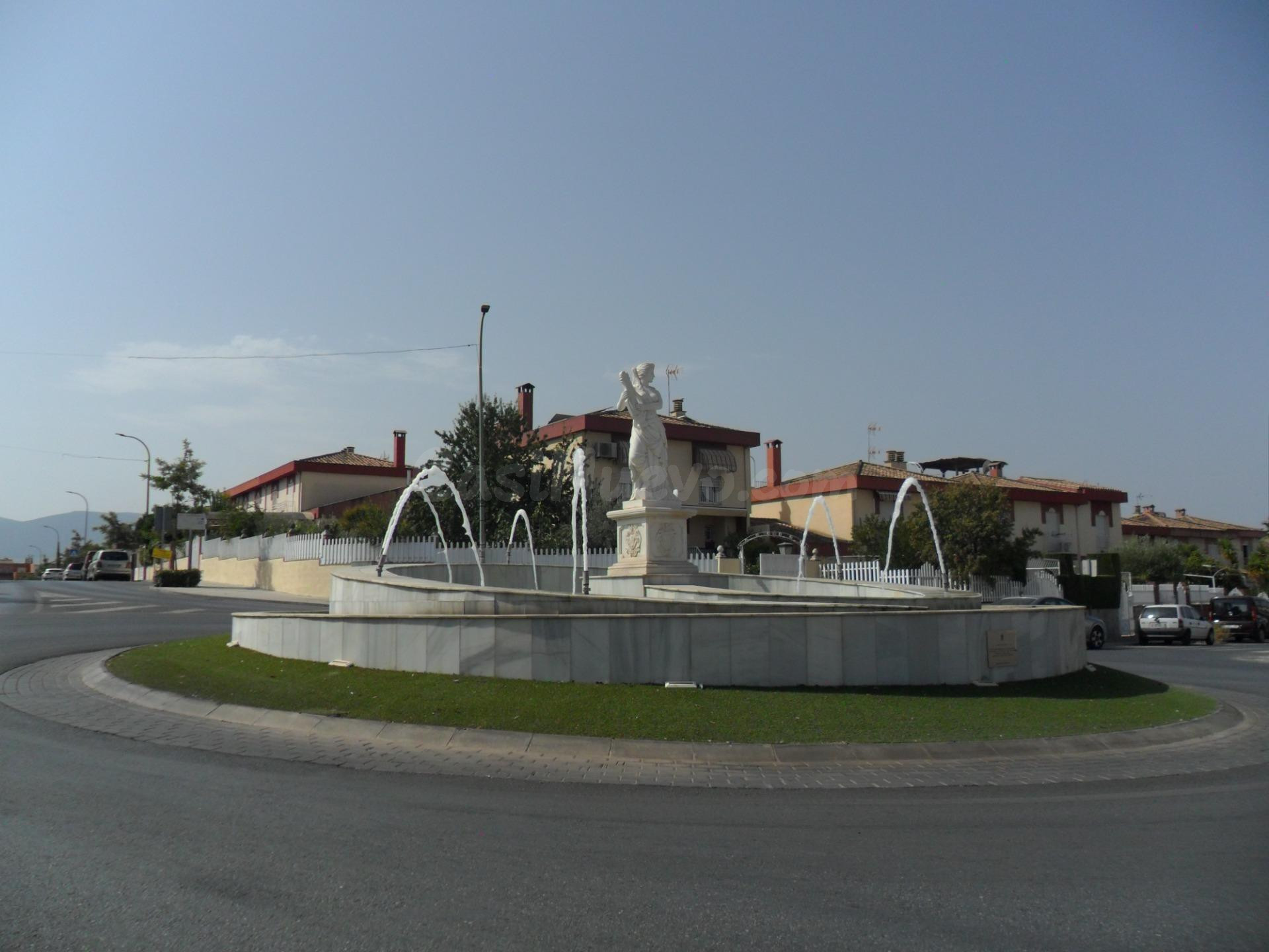 Impecable y Inigualable Adosado en Loma Linda (Ogíjares) con - foto 2
