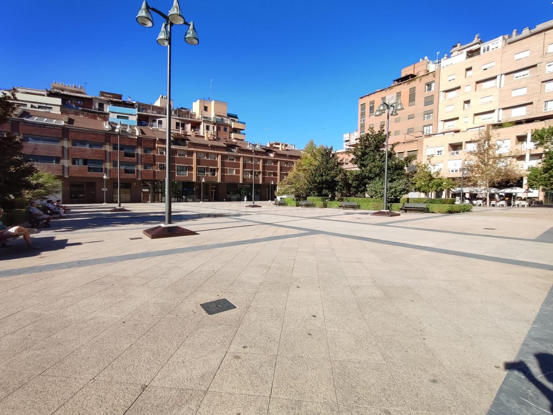 Piso alquiler Granada centro ( Zona Barrio San Lazaro)
