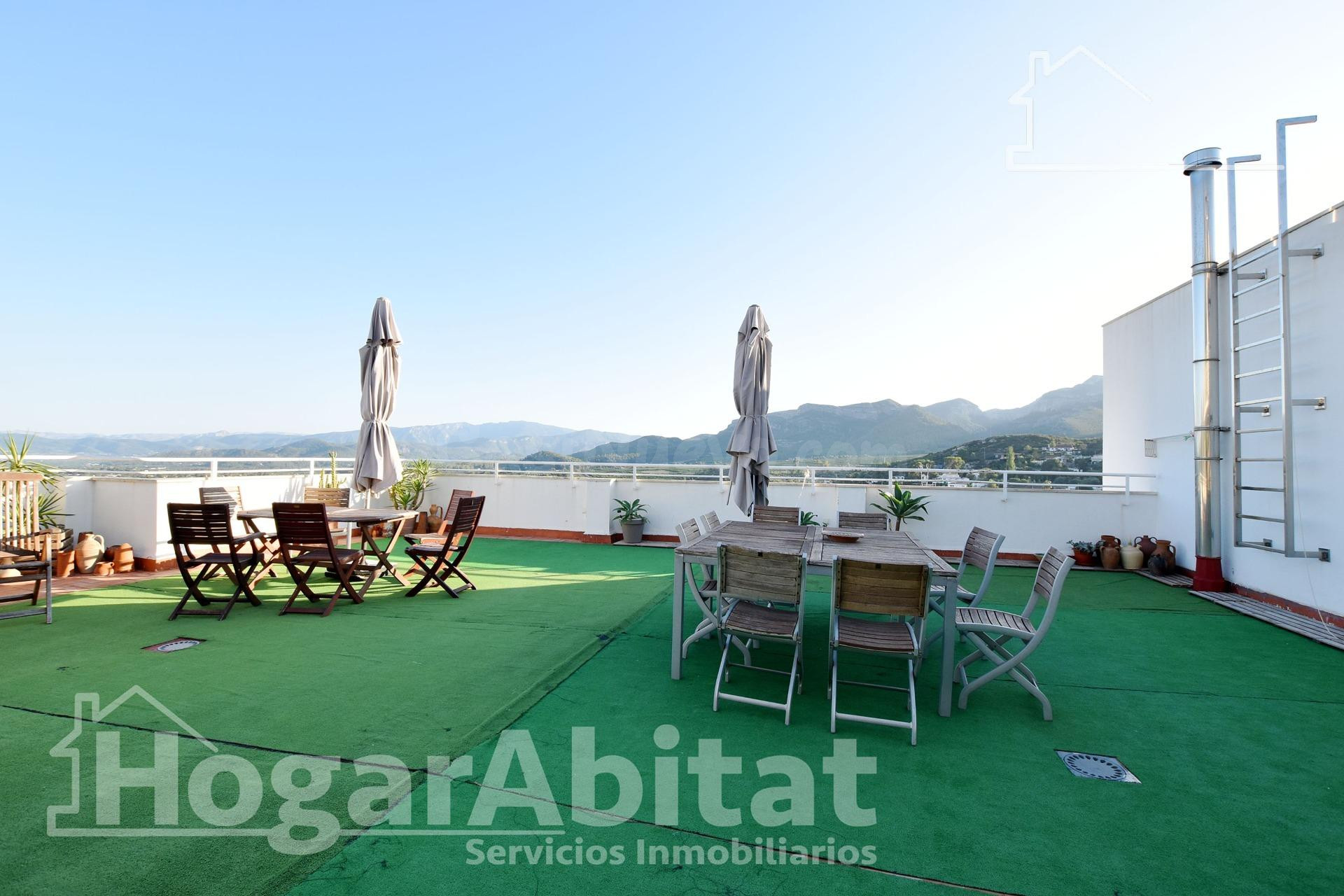 ESPECTACULAR CHALET CON SAUNA, PISCINA, GARAJE Y BONITAS VIS - foto 4
