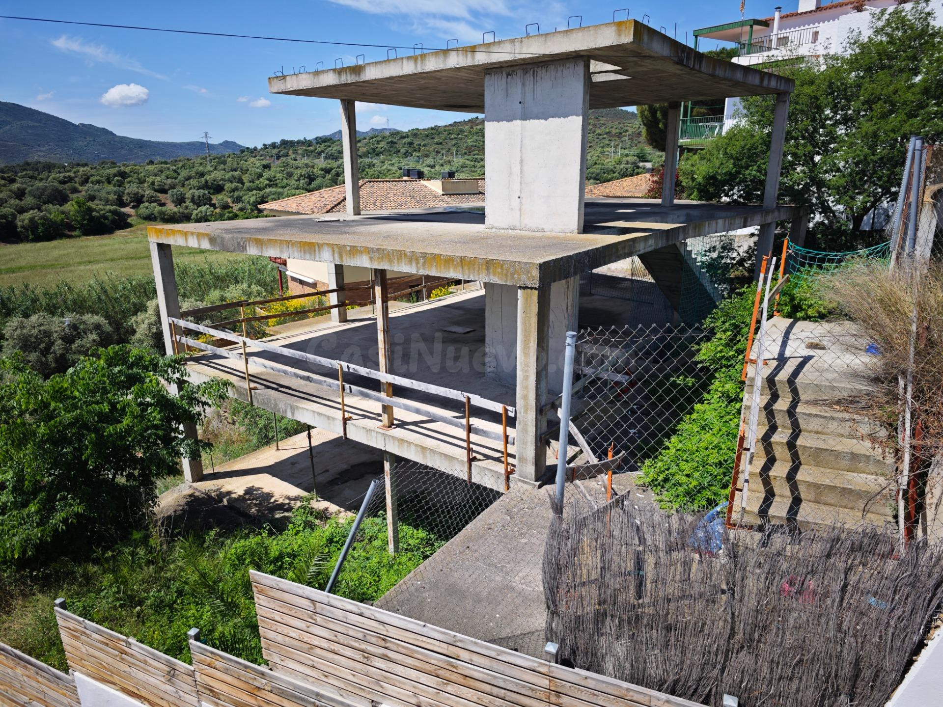 EDIFICIO RESIDENCIAL EN LLANÇÀ - COSTA BRAVA NORTE - foto 2