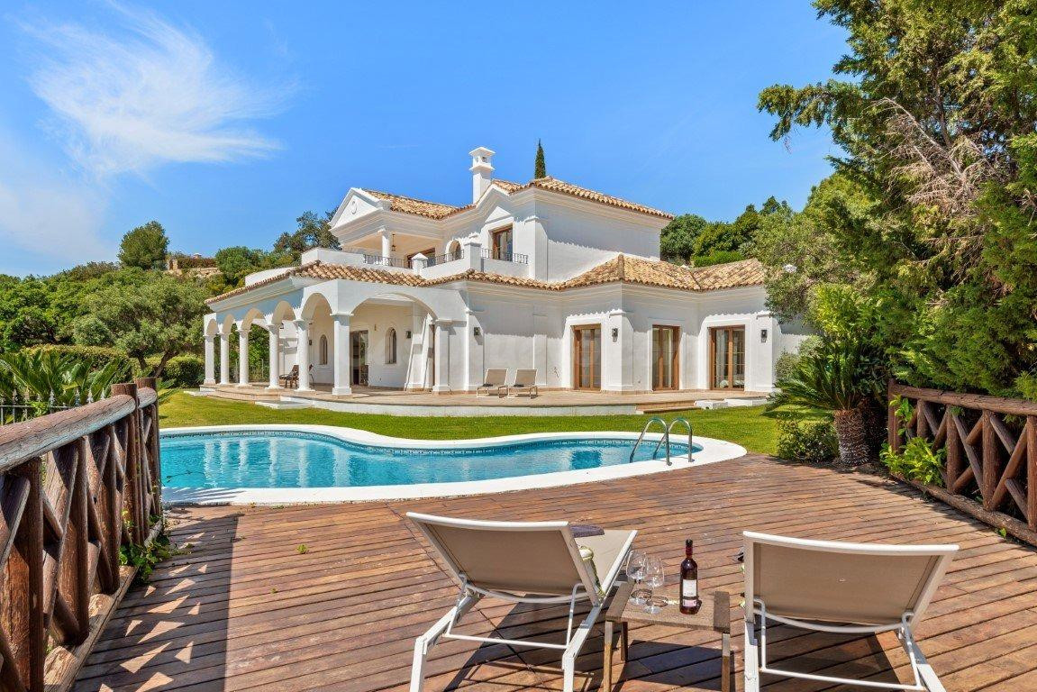 Villa de lujo de 5 dormitorios, 5 baños y vistas al mar. Mon - foto 2