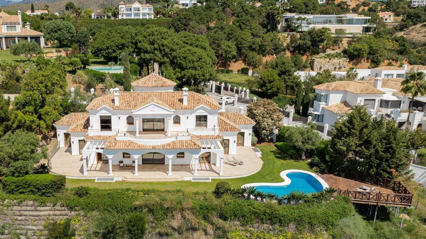 Villa de lujo de 5 dormitorios, 5 baños y vistas al mar. Mon - foto 5
