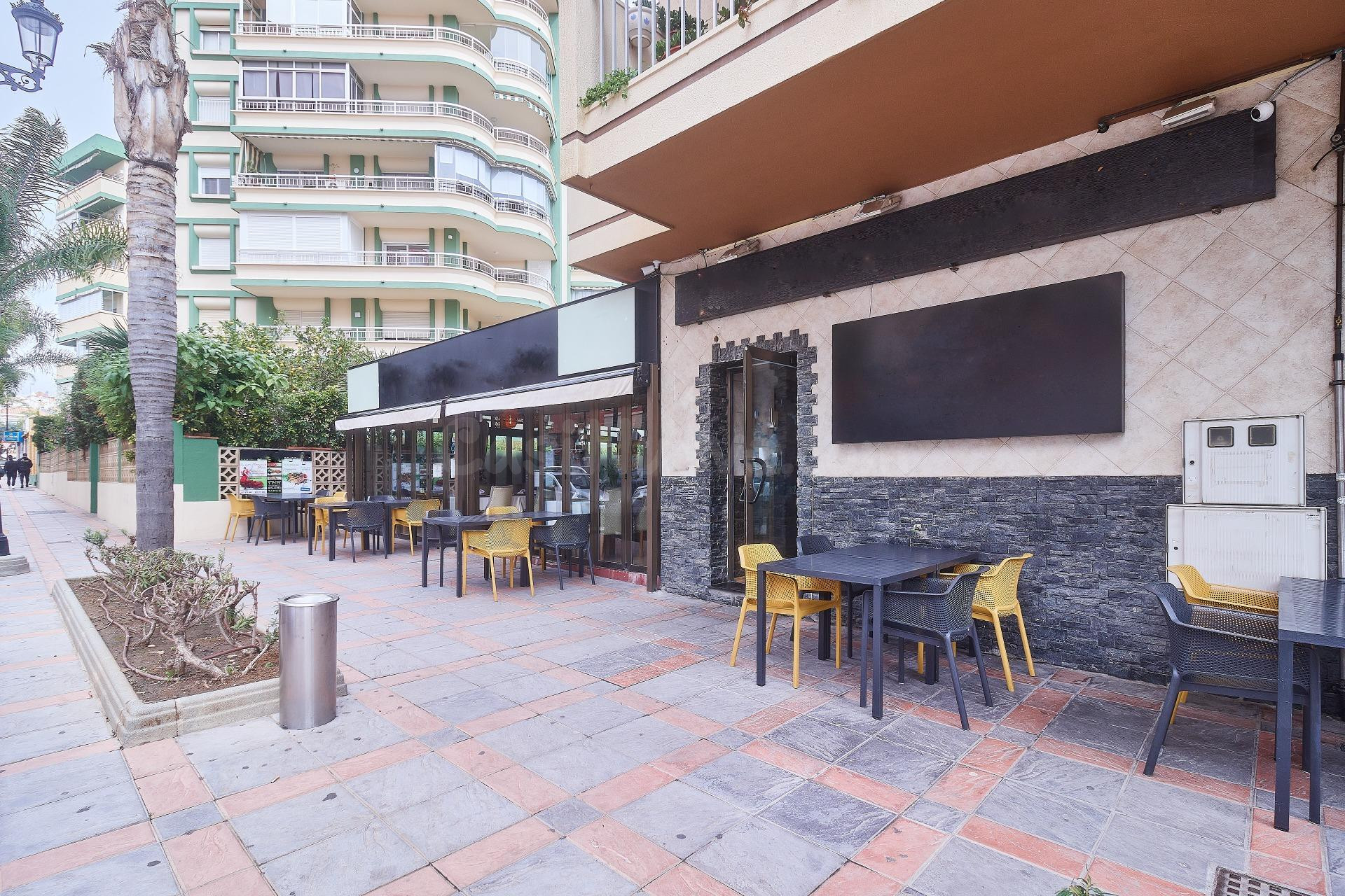 Emblemático restaurante funcionando a pleno rendimiento en F