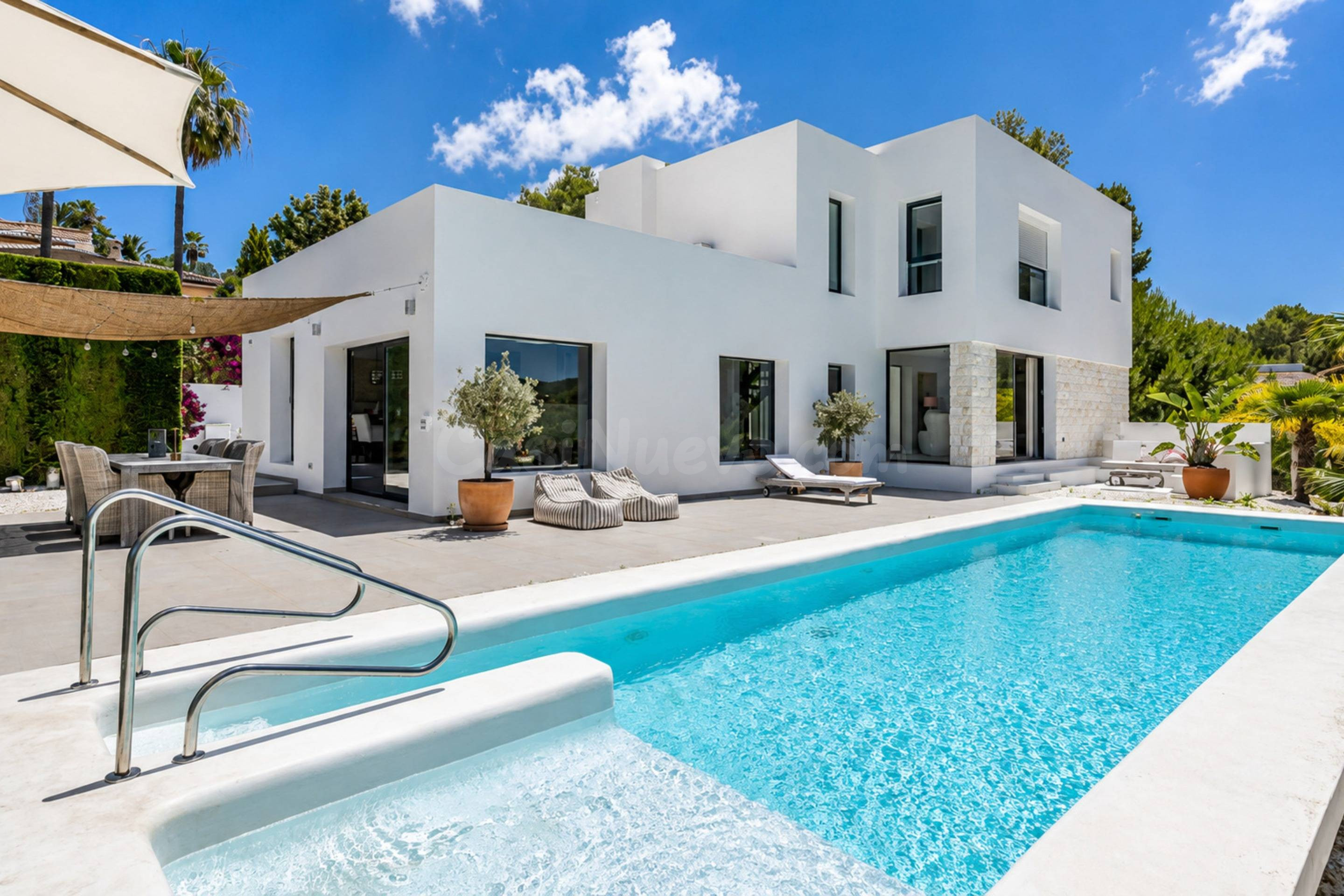 VILLA AURELIA · SERENIDAD CONTEMPORANEA FRENTE AL MONTGO JAV