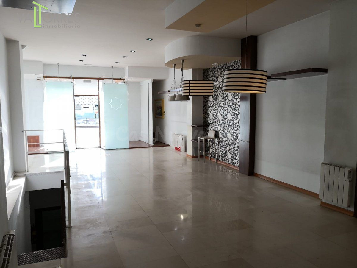 LOCAL COMERCIAL ACONDICIONADO TOTALMENTE  EN LA RONDA - foto 2