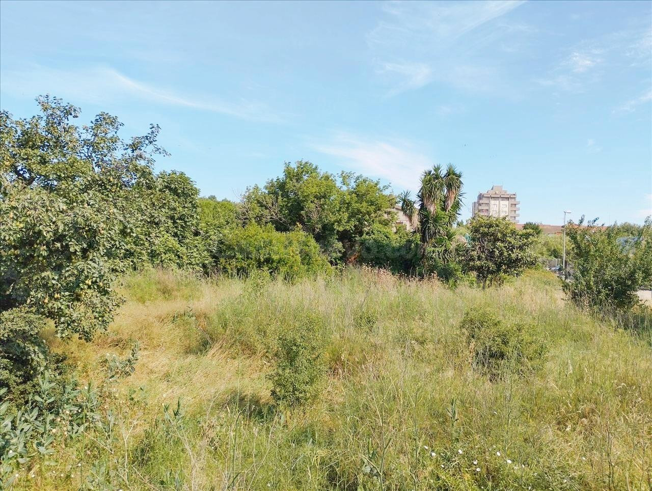 Finca urbanizable para viviendas en l'Eixample de Figueres - foto 4