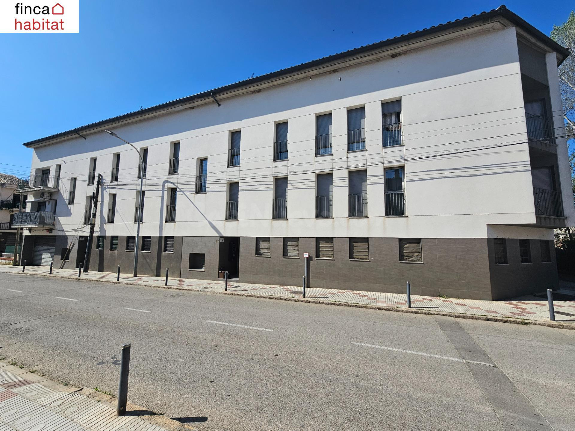 Trasteros en venta en Sta Coloma de Farners - foto 2
