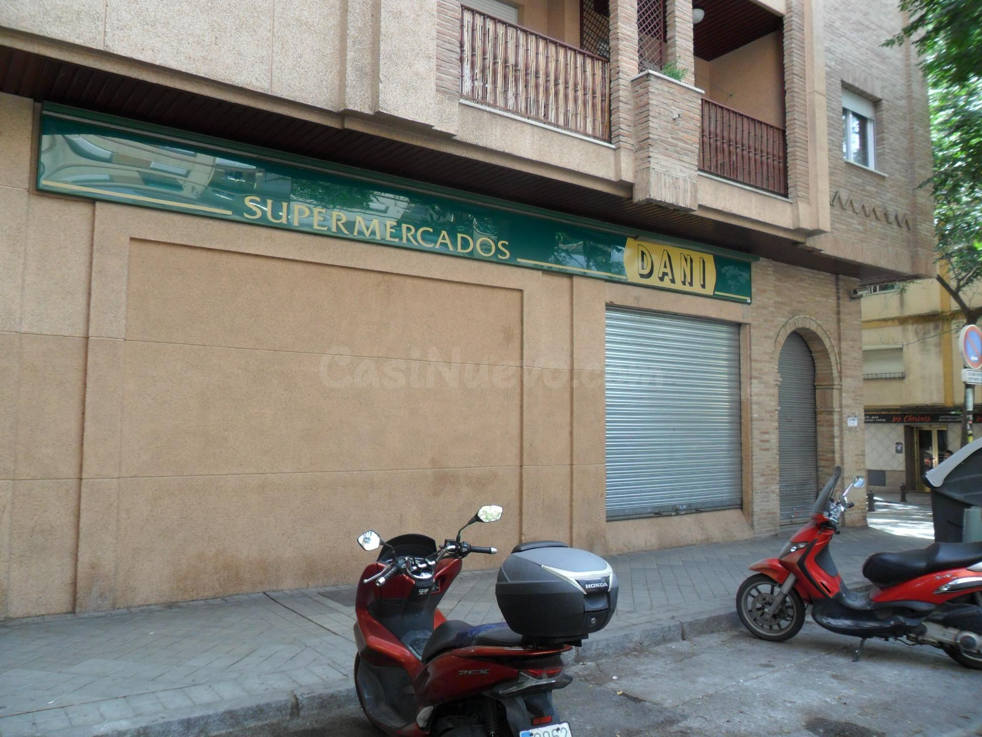 EL MÁS BARATO DE LA PLAZA DE TOROS PARA ESTUDIANTES, MUY SOL - foto 3