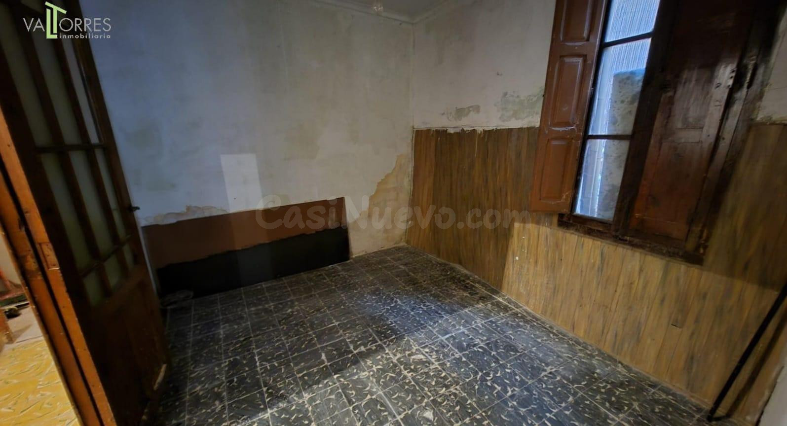 Piso con un patio anejo de uso privativo - foto 3