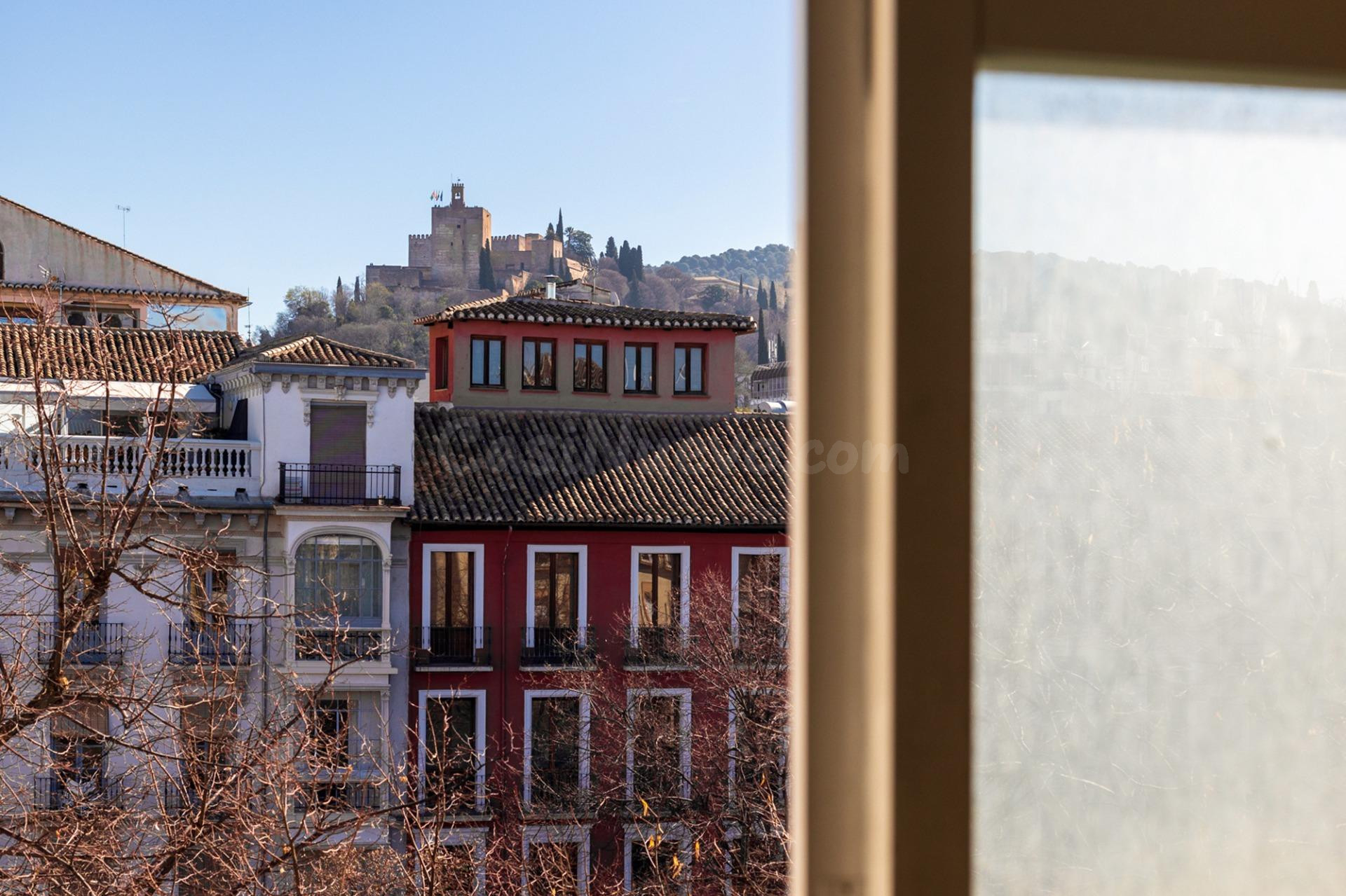 A LA VENTA EDIFICIO EN PLAZA BIB-RAMBLA - foto 5