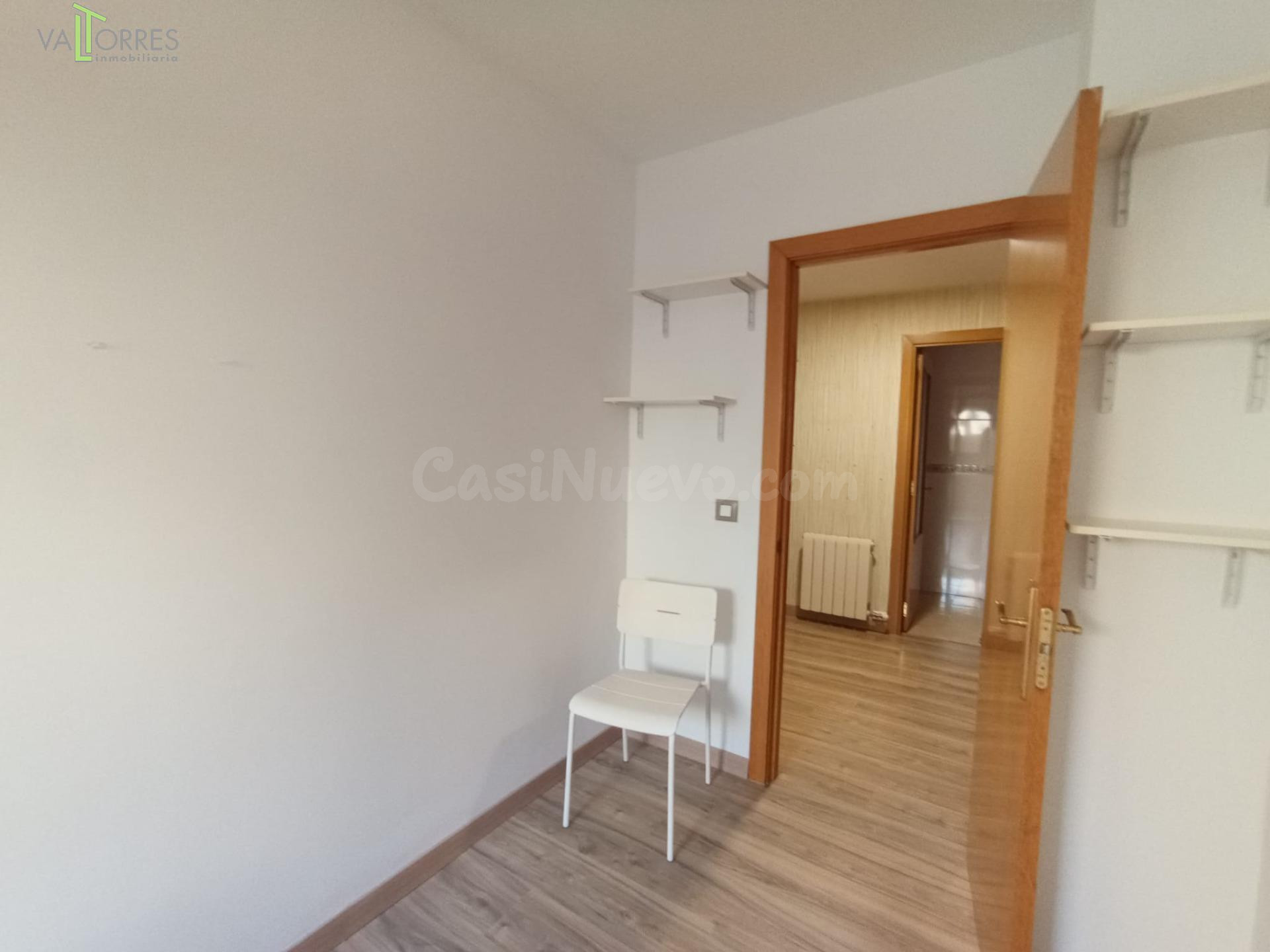 EN EL BARRIO DE SAN BLAS VIVIENDA CON AMPLIAS TERRAZAS, GARAJE Y TRASTERO - foto 4