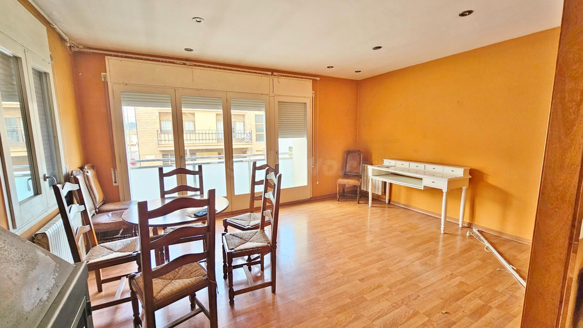 Casa en esquina en Bonavista - Olot - foto 4