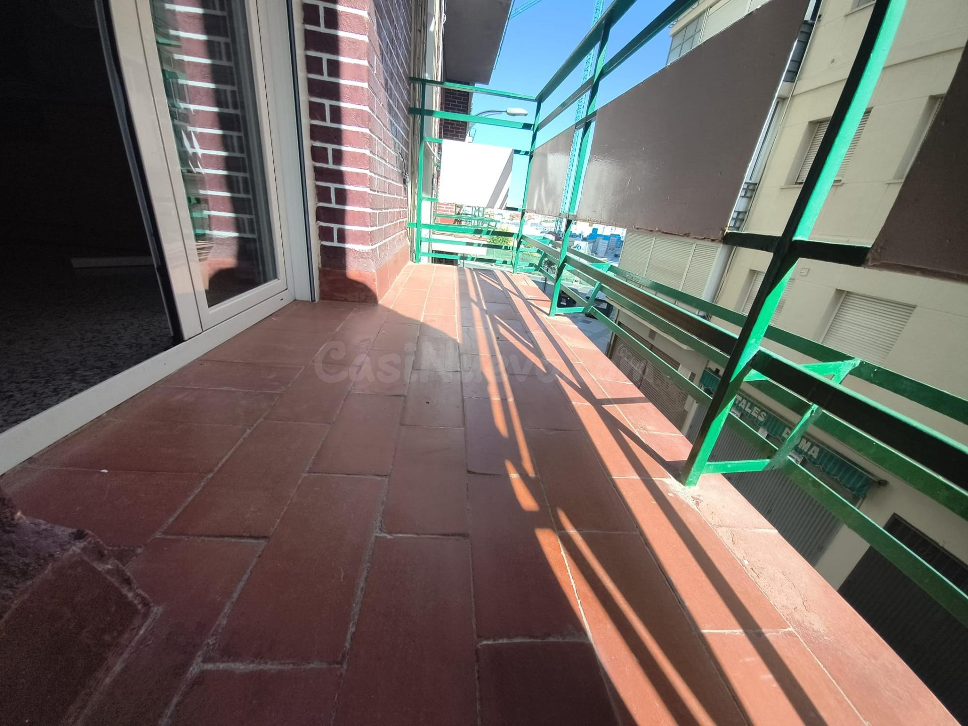 COQUETO PISO PARA ESTUDIANTES EN EL BARRIO DE LA PLAZA DE TO - foto 3