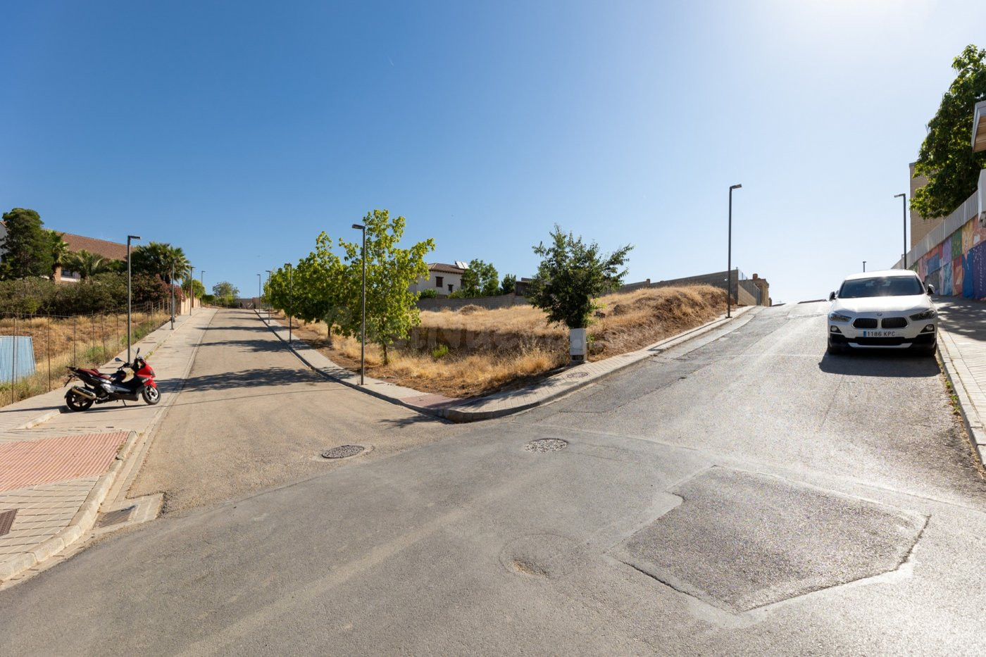 Venta de solar urbano de 258 m2 en Otura (Granada)