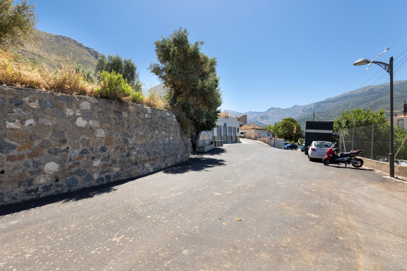 Venta de 6.634 m2 de suelo urbano en Güejar Sierra (Granada) - foto 5