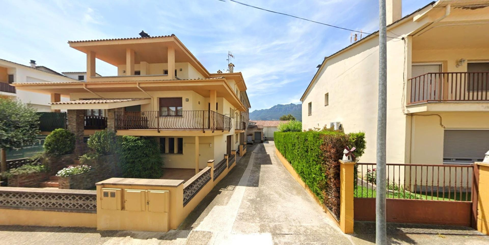 TERRENO RÚSTICO EN VENTA EN LA VALL D’EN BAS (GIRONA)