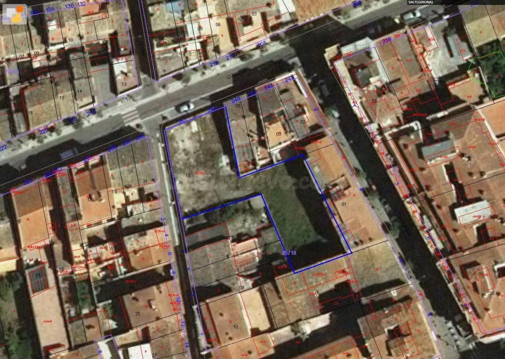 SOLAR RESIDENCIAL EN SALT