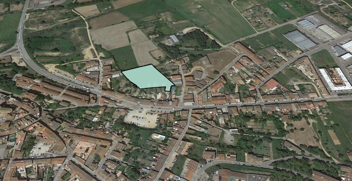 SUELO URBANO EN LLAGOSTERA (GIRONA)