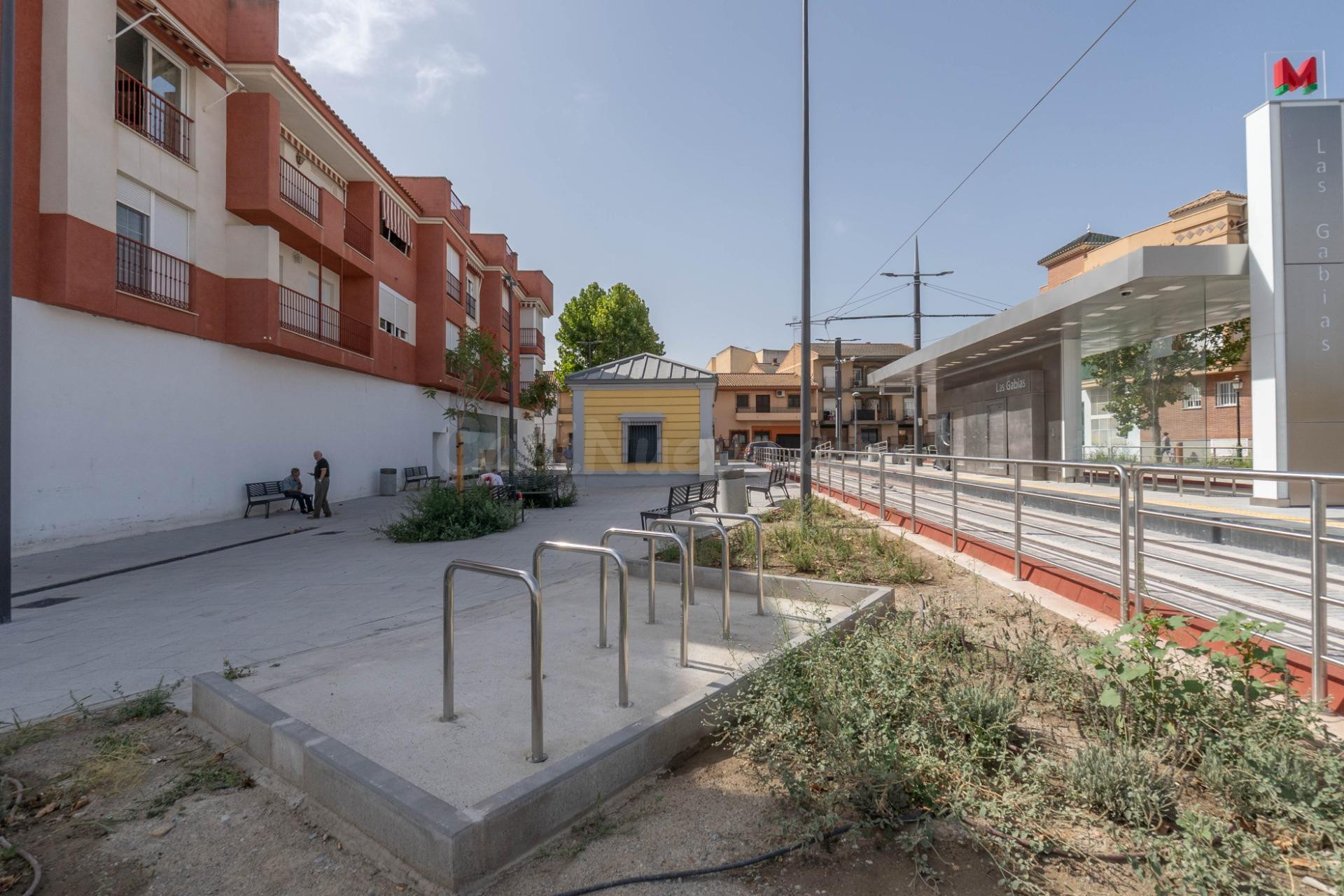 PISO EN LAS GABIAS JUNTO AL METRO - foto 2