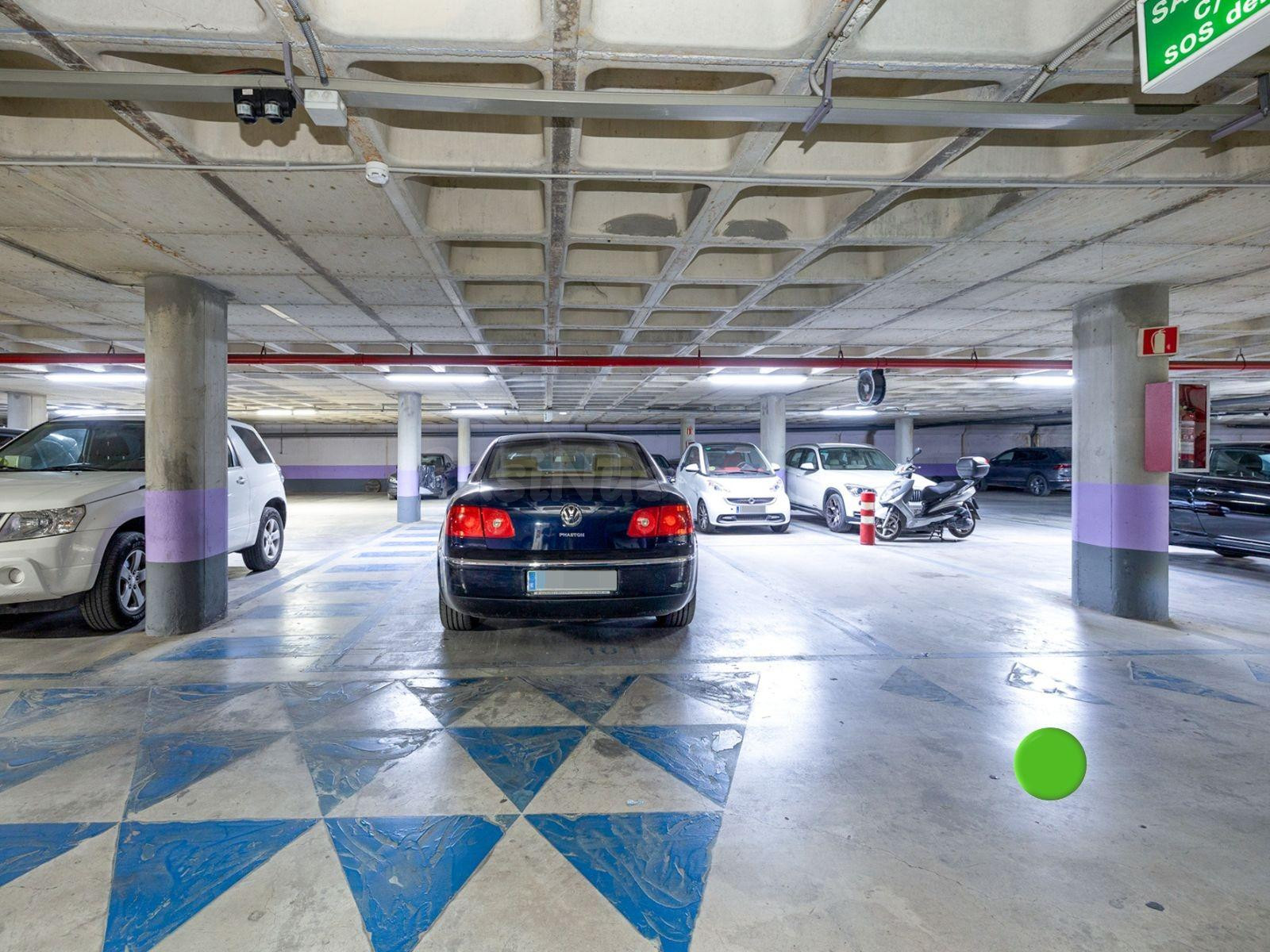 SE TRASPASA CONCESIÓN PLAZA DE PARKING EN EL CENTRO - foto 2