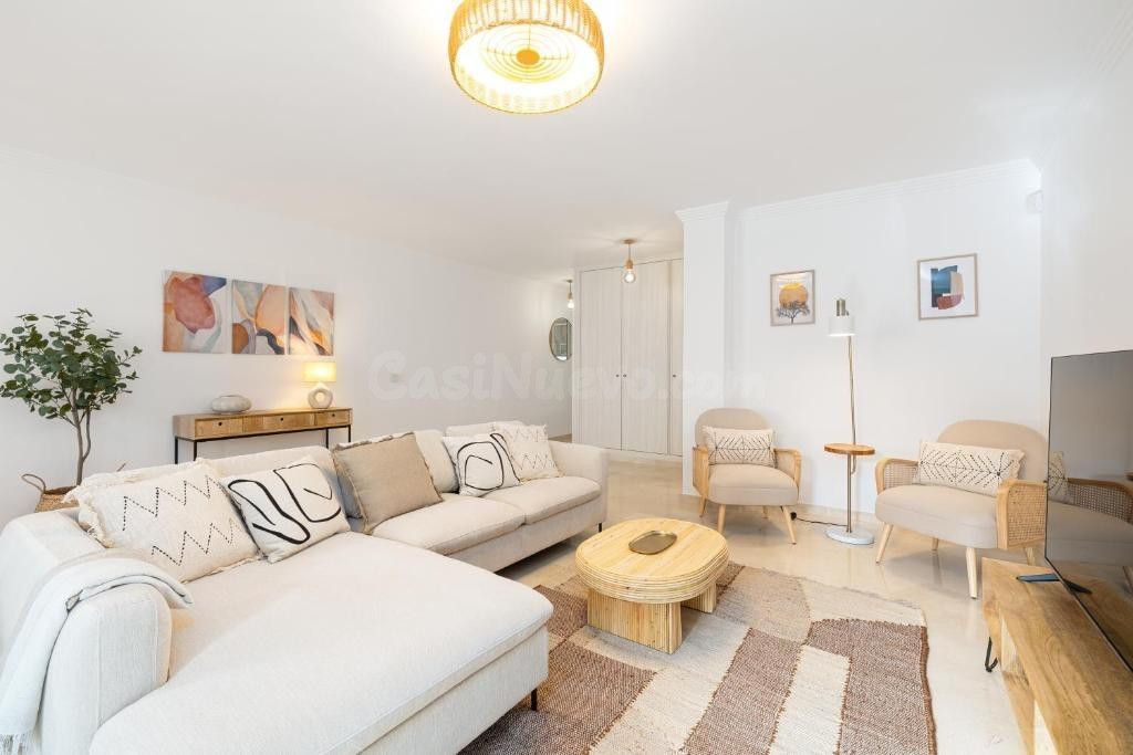 Espectacular apartamento reformado y amueblado, con licencia