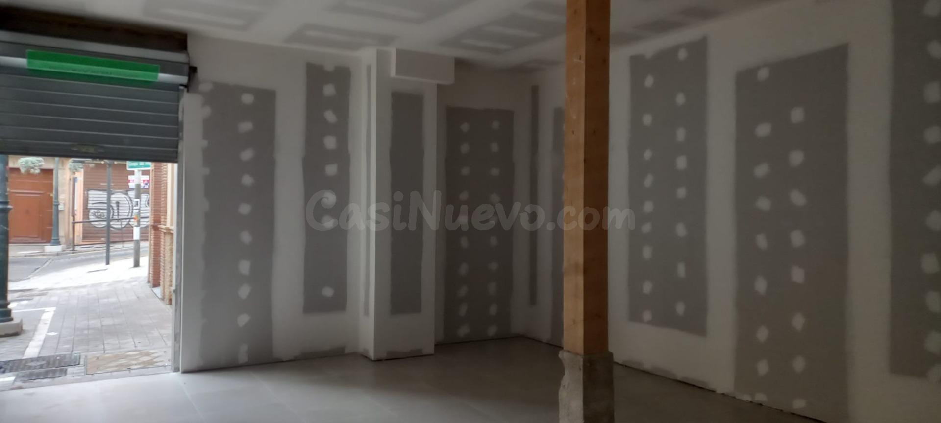 LOCAL COMERCIAL EN CALLE MOLINOS - foto 3