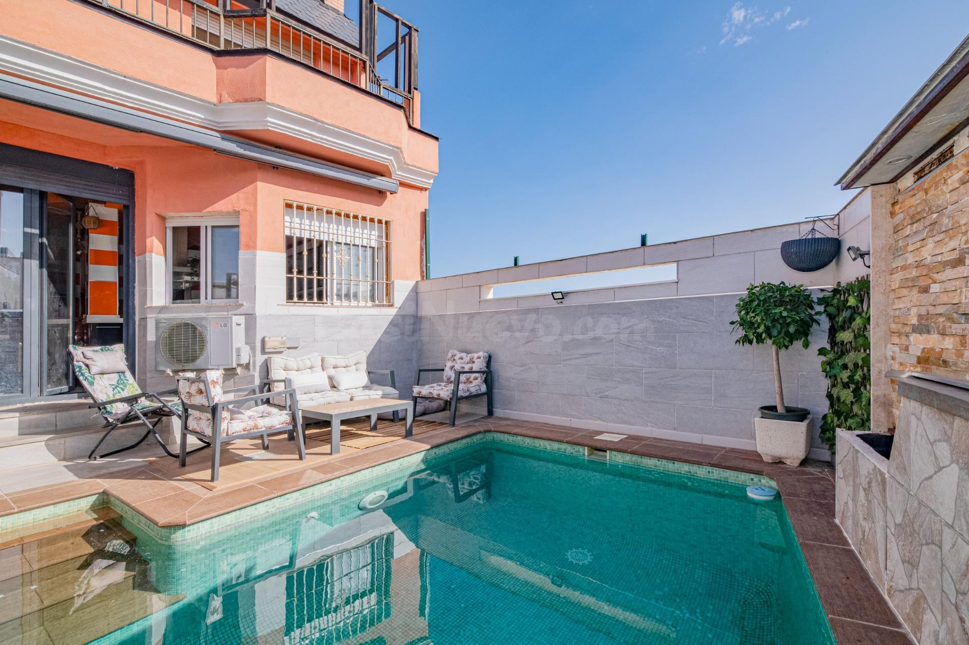 MODERNA CASA DE ESTILO NÓRDICO CON PISCINA, EN INCREIBLE UBI - foto 5
