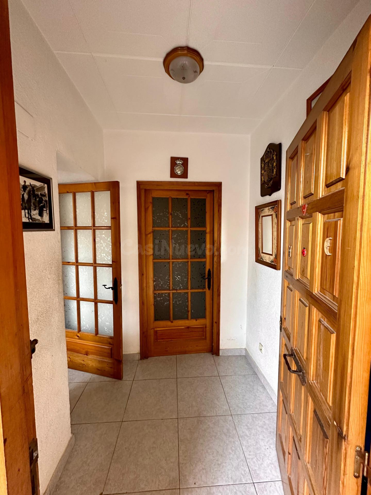 CASA ADOSADA DE PUEBLO EN VENDA - foto 5