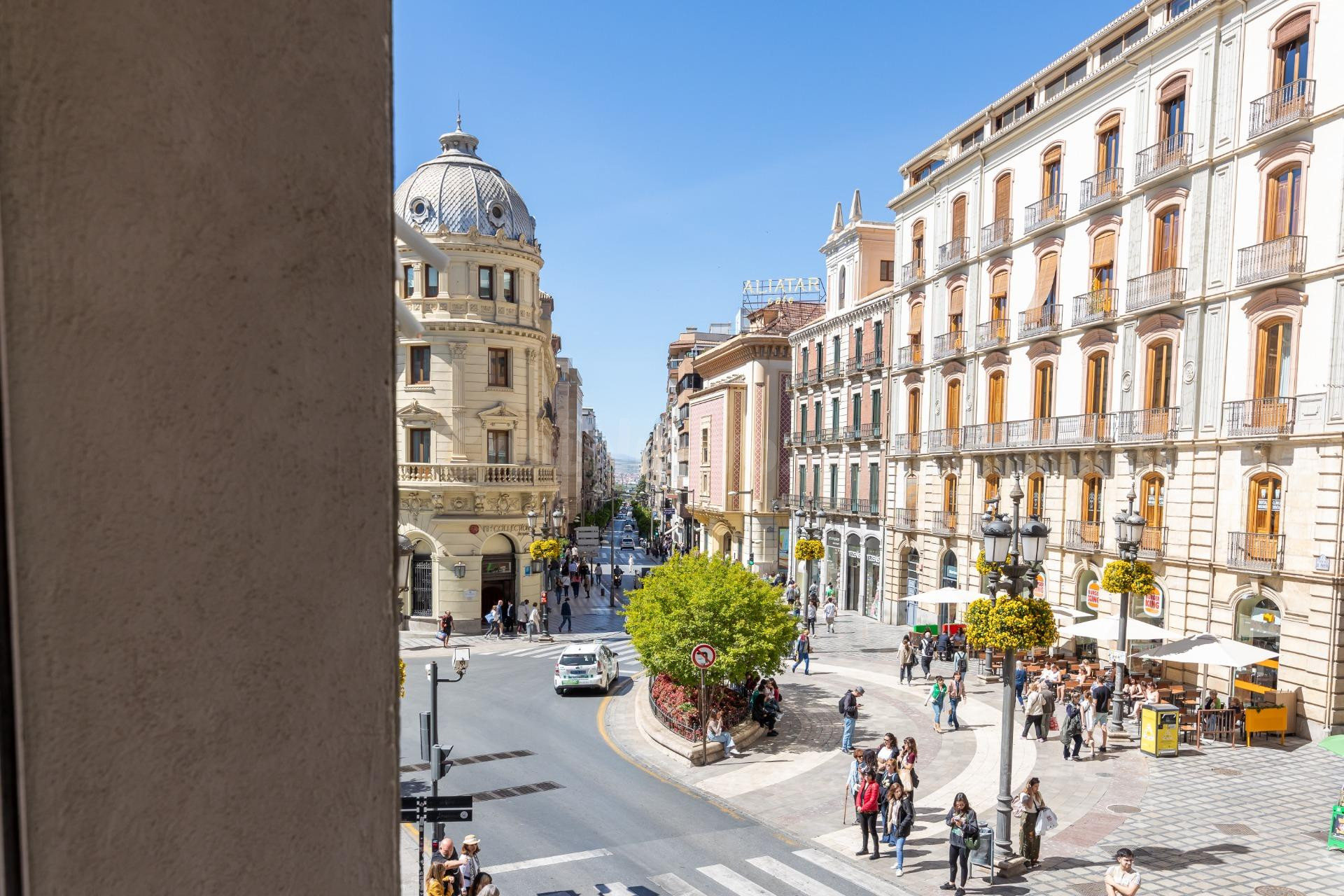 ✨ Oficina en alquiler en el centro de Granada – Amplia, lumi - foto 4
