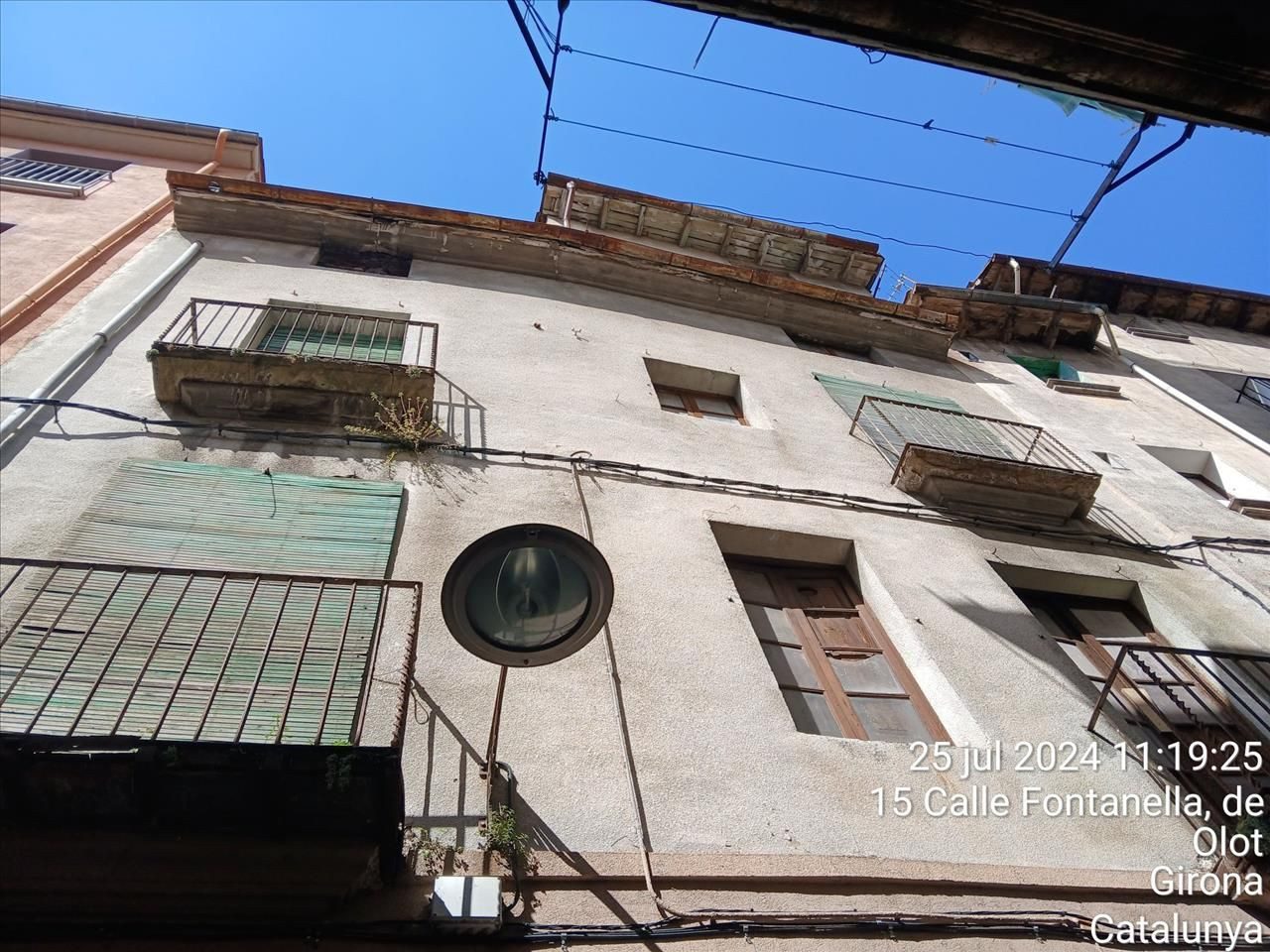 Edificio en venta en el casco antiguo de Olot - foto 3