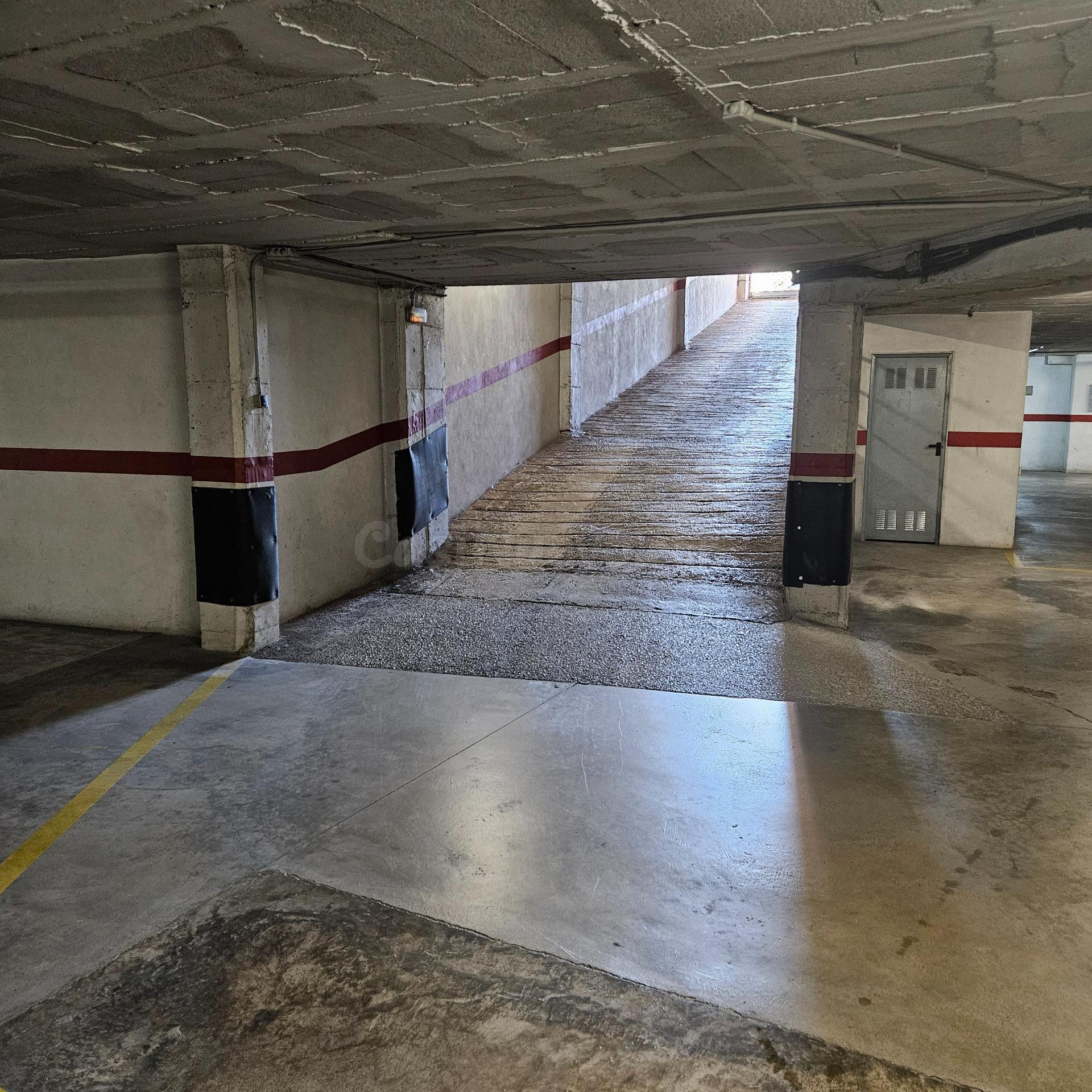 APARCAMIENTO EN ALQUILER PARA COCHE - foto 4