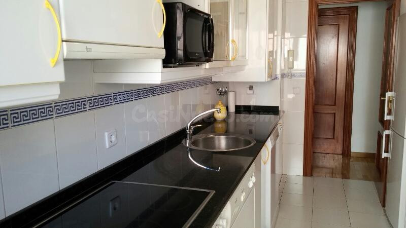 Amplio Piso en Venta en Las Eras de Renueva, León - Ideal In