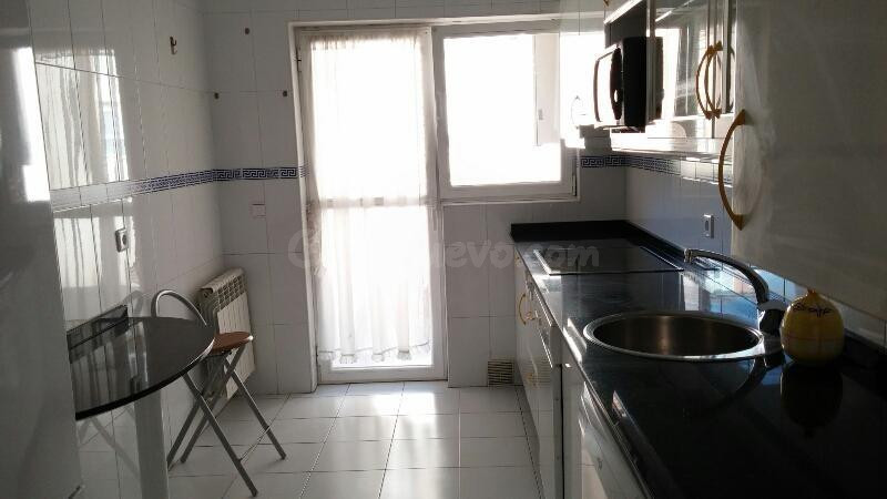 Amplio Piso en Venta en Las Eras de Renueva, León - Ideal In - foto 2