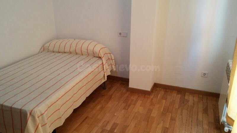 Amplio Piso en Venta en Las Eras de Renueva, León - Ideal In - foto 5