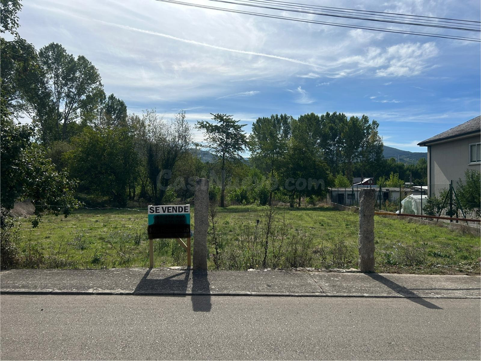 Oportunidad de Inversión en Congosto: Parcela Urbana a la Ve - foto 2
