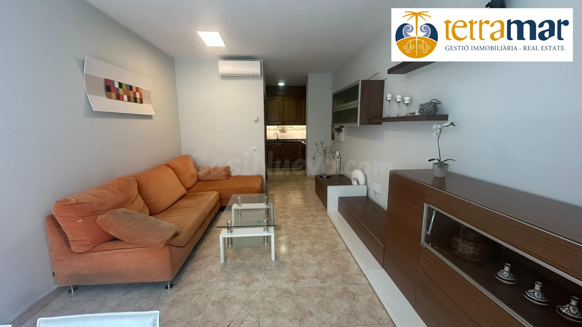 PLANTA BAJA CON AMPLIA TERRAZA EN CASTELLDEFELS PUEBLO - foto 3