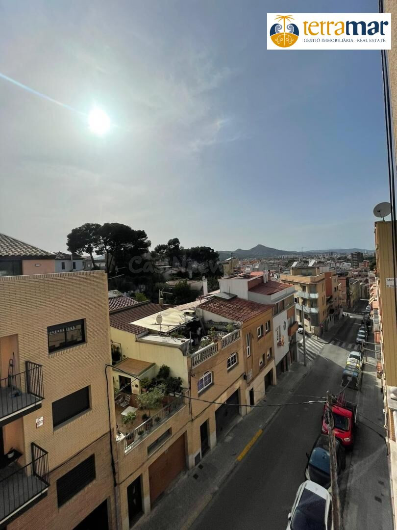 ATENCION INVERSORES: PISO ALQUILADO DE TRES habitaciones EN 
