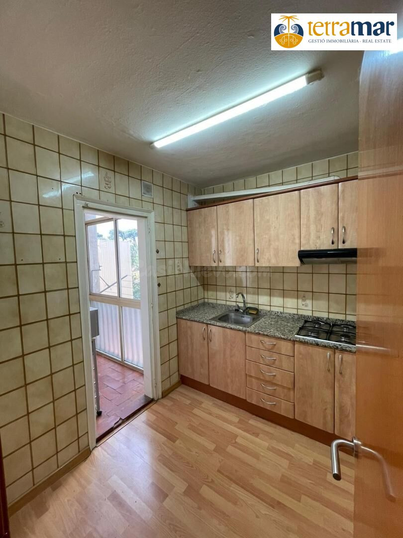 ATENCION INVERSORES: PISO ALQUILADO DE TRES habitaciones EN  - foto 3