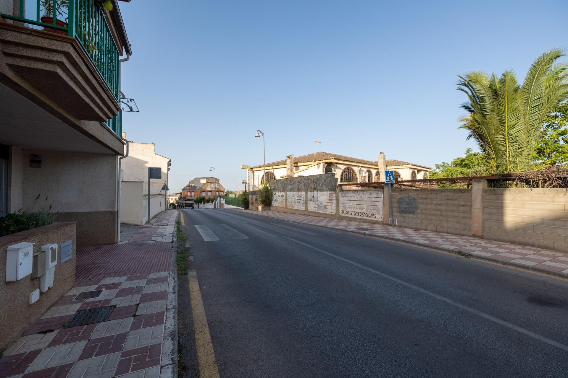 FINCA DE 5.000 M2 EN GÜEVÉJAR CON VIVIENDA Y TERRENO URBANIZ - foto 4