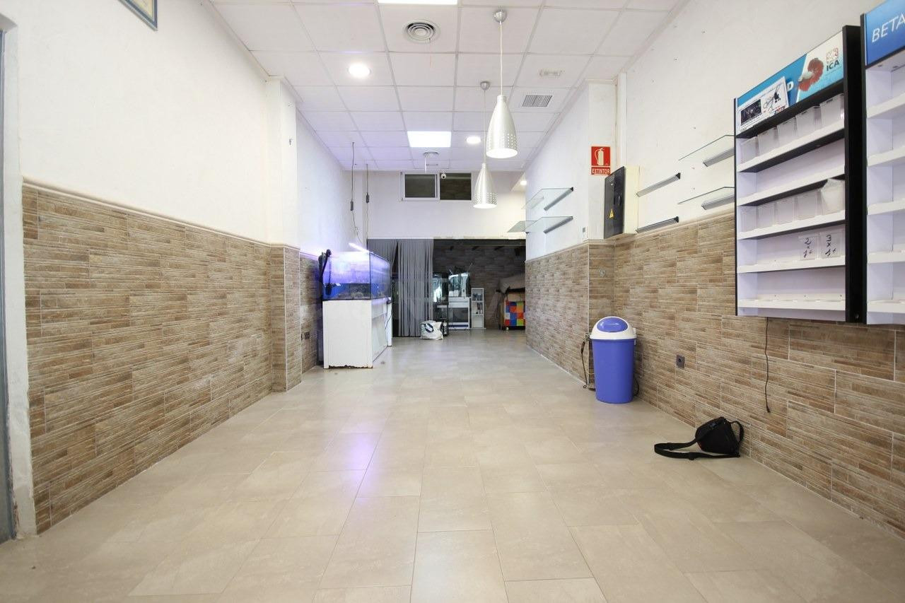 Local Comercial en Venta y Alquiler en Elda - Av. Acacias