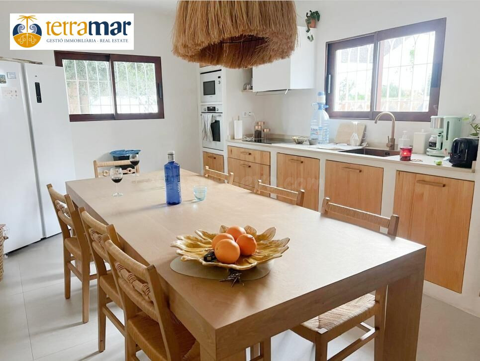 ELEGANTE VILLA ESTILO IBIZA CON PISCINA Y PALMERAS EN CUNIT - foto 5