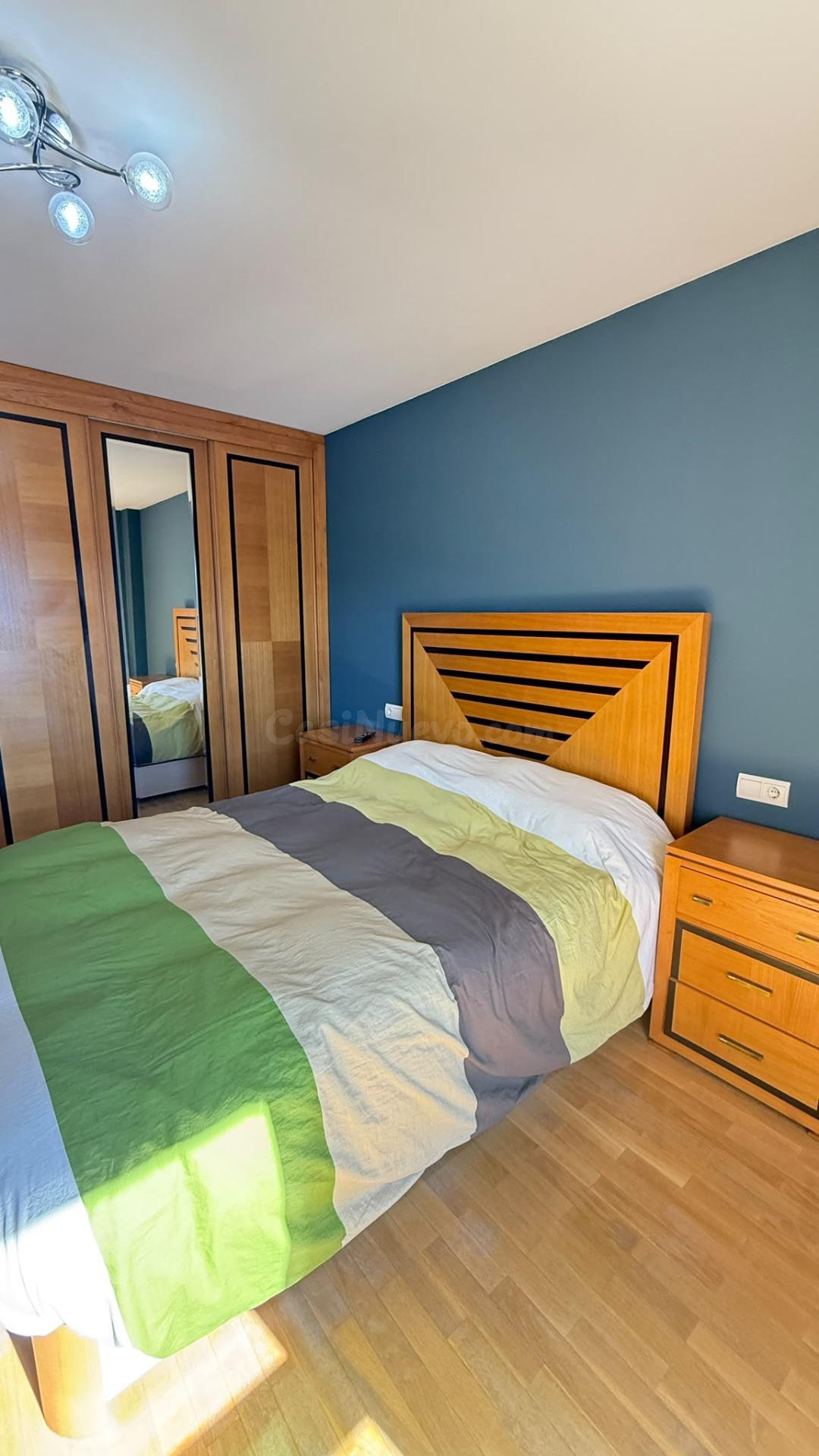 SE VENDE PISO EN LA ROSALEDA - foto 4