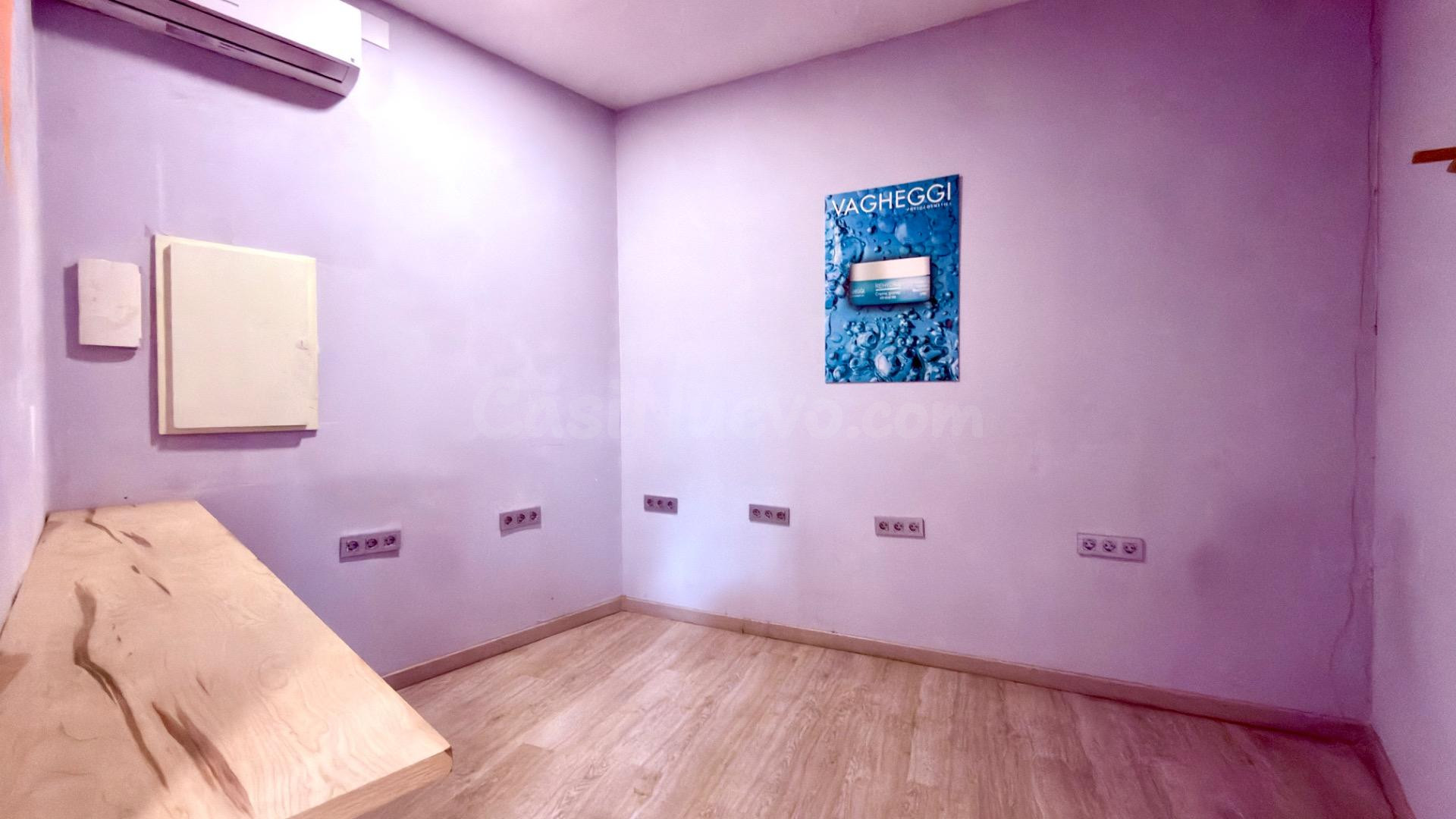 Local en Venta y Alquiler en el Corazón de Ourense - foto 4