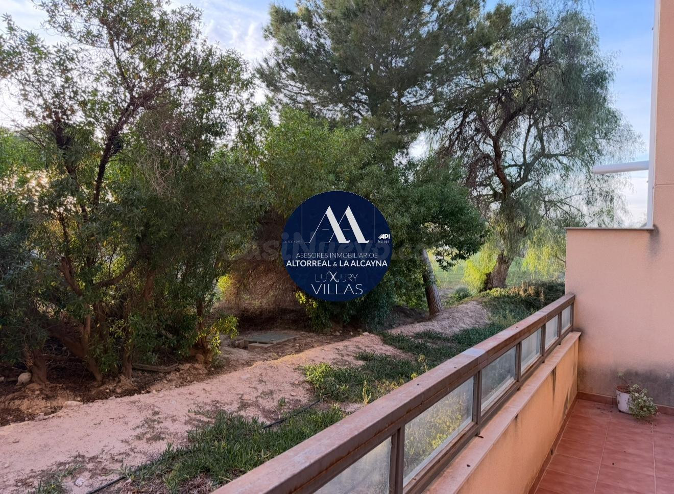 SE VENDE EN ALTORREAL APARTAMENTO VISTAS AL GOLF