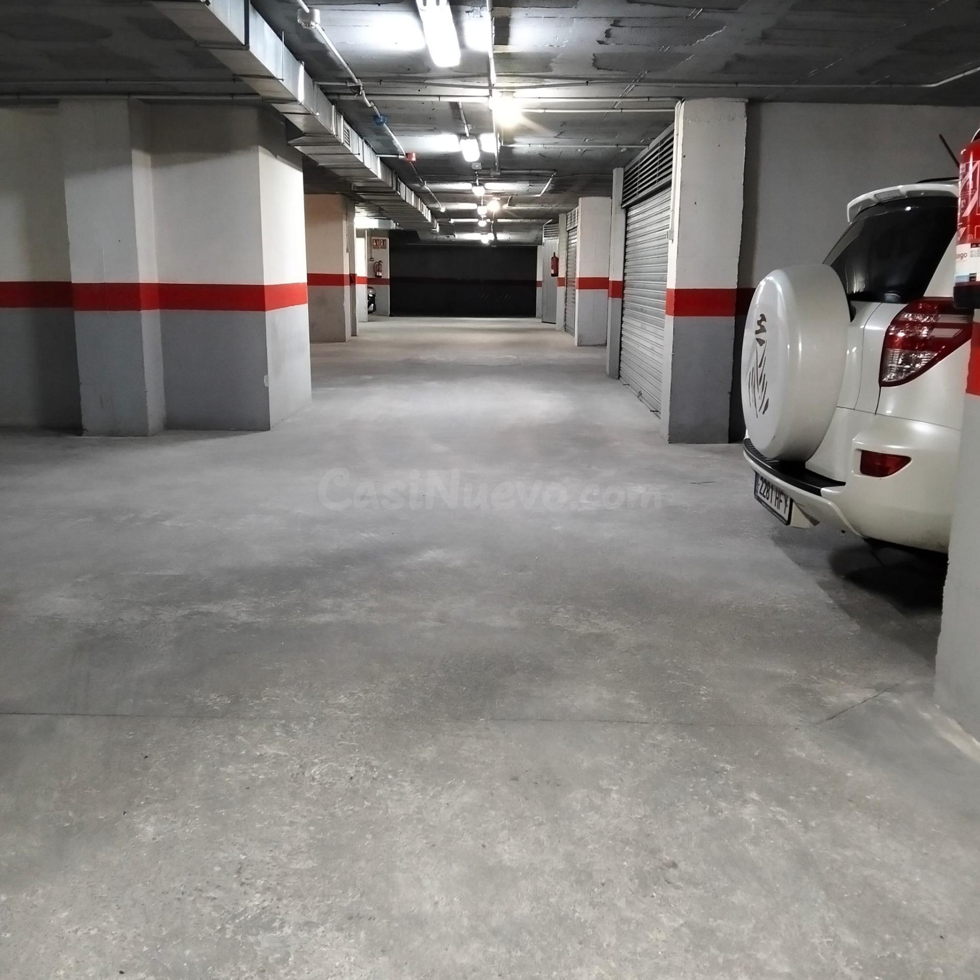 ¡Oportunidad Única! Garaje en Venta en Elda por solo €13,500 - foto 2