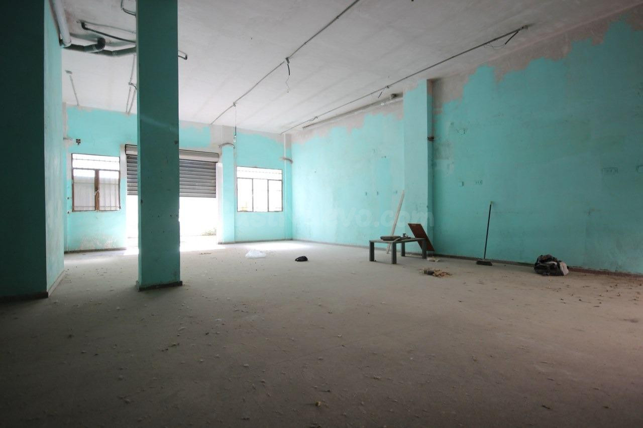 Local Comercial en Elda - . - foto 2