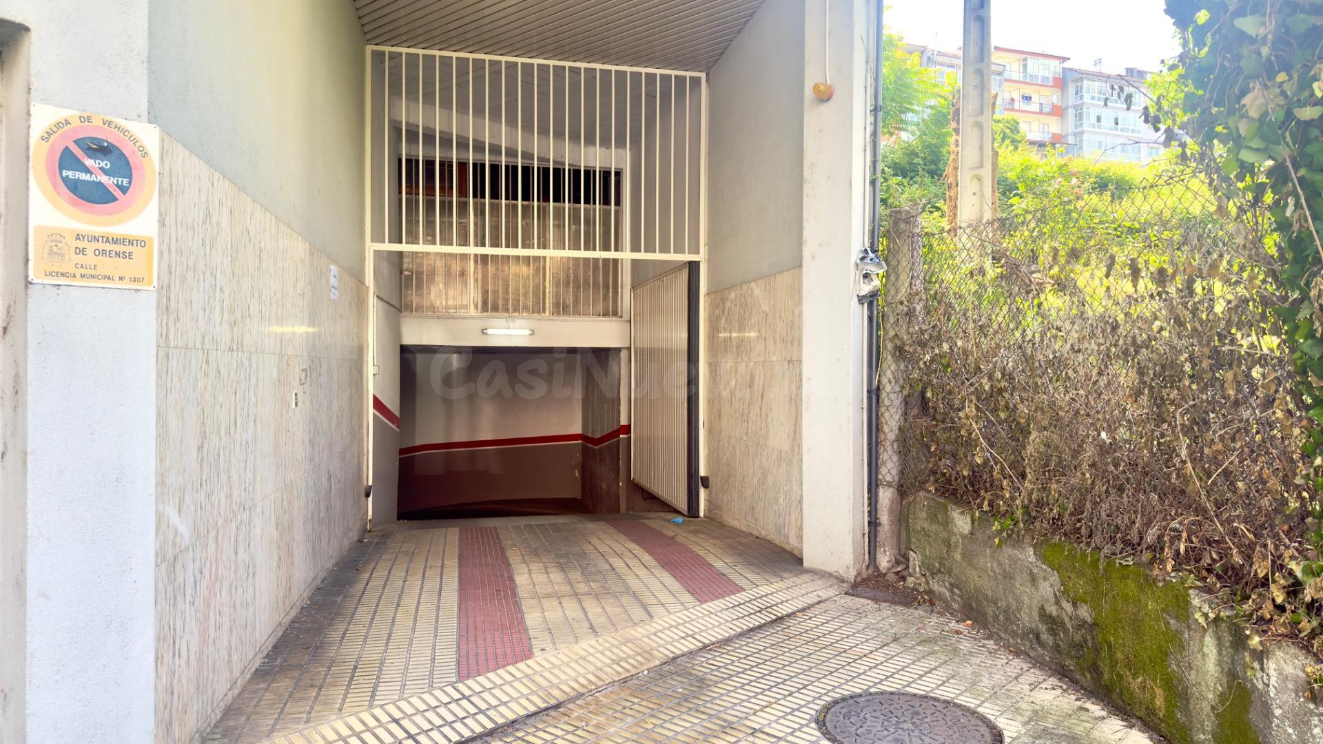 Plaza de Garaje en Calle Peña Nofre - ¡Oportunidad de Invers