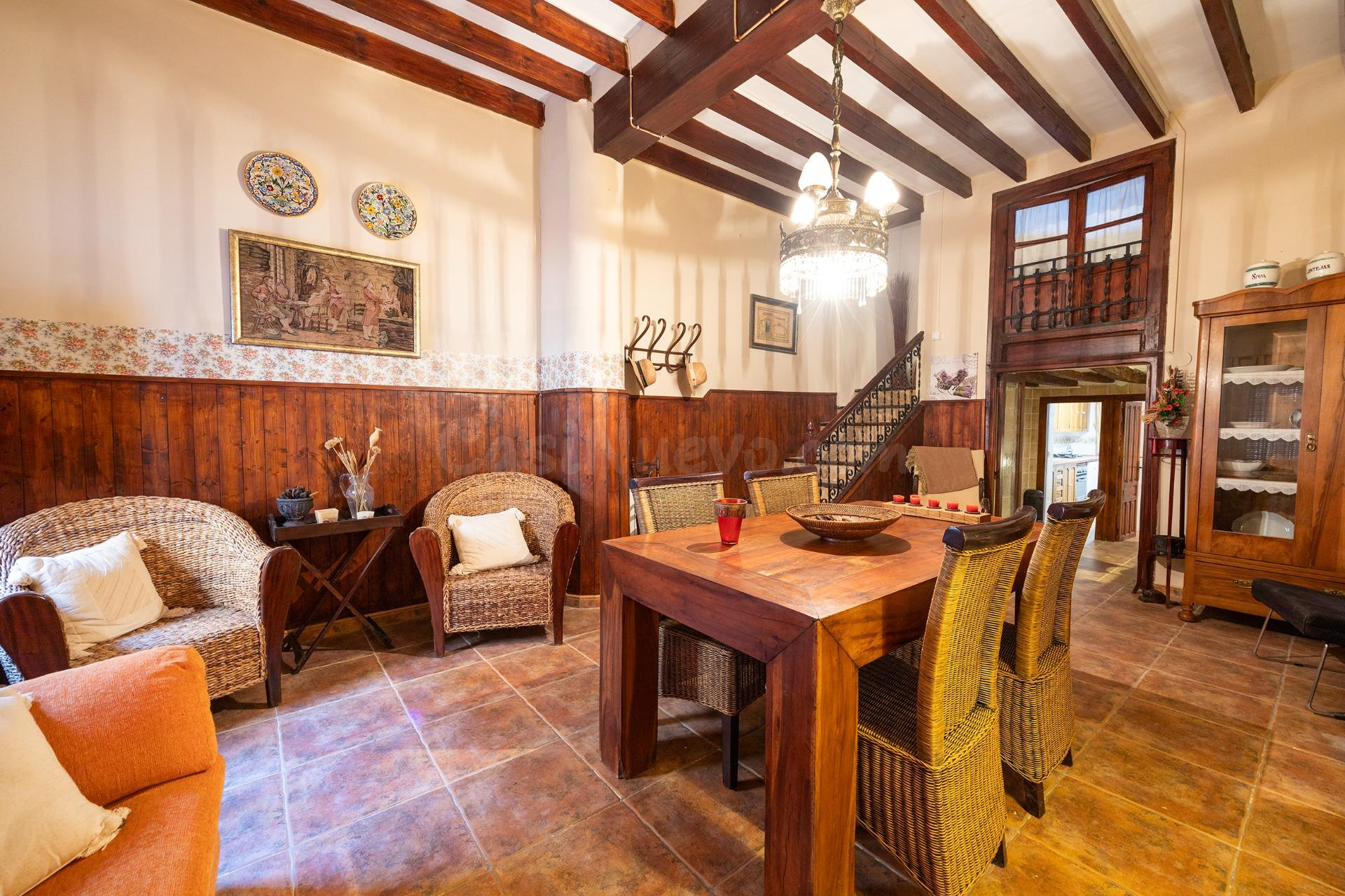 Casa de pueblo en Aigües de Busot: Historia, calma y encanto - foto 3