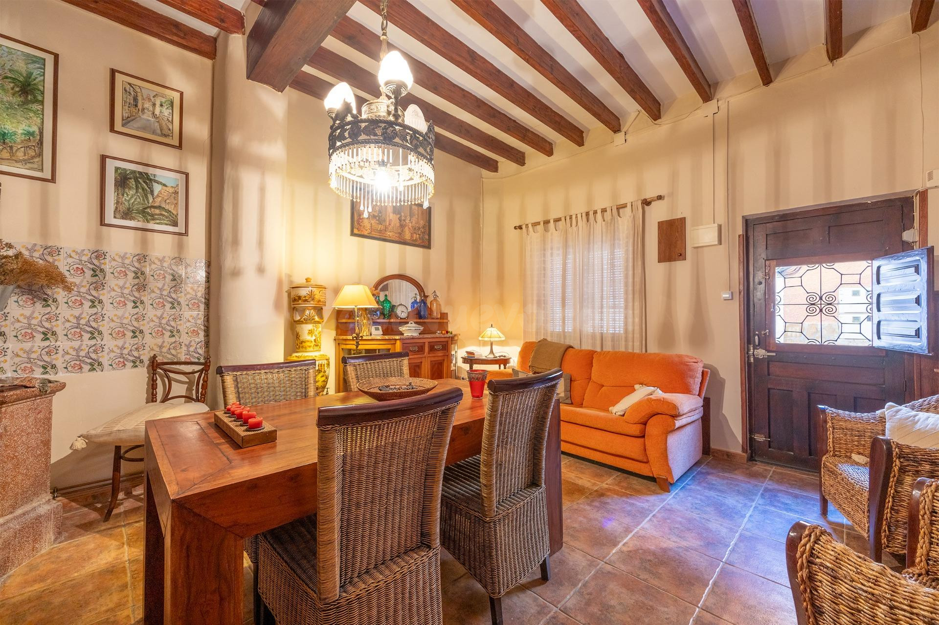 Casa de pueblo en Aigües de Busot: Historia, calma y encanto - foto 5