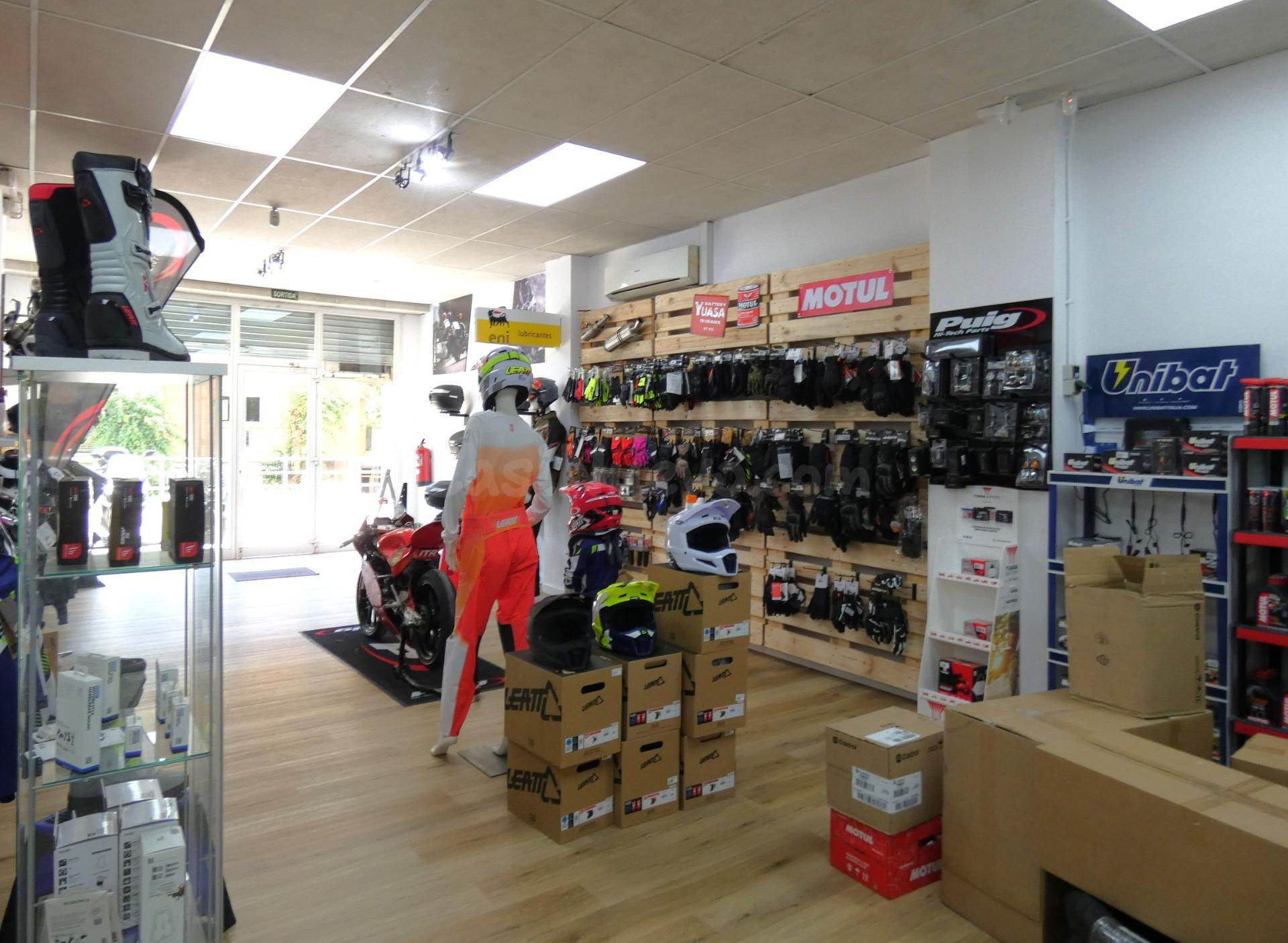 Gran Oportunidad de Inversión! Local Comercial de 206 m2 en  - foto 3